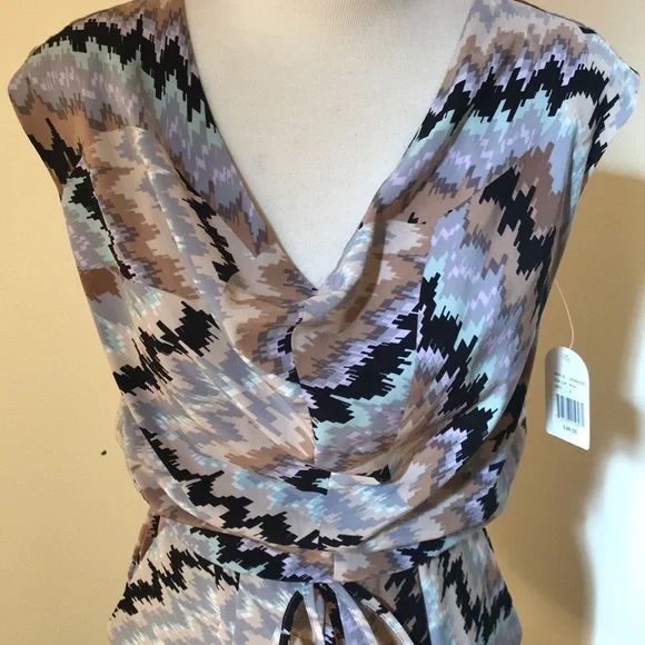 Jessica Simpson SZ 4, peach combo cowl neck dress - Picture 4 of 9